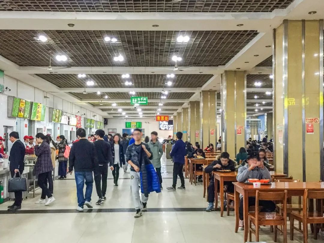 终于来了！武大超全吃货攻略，带你吃遍武汉大学