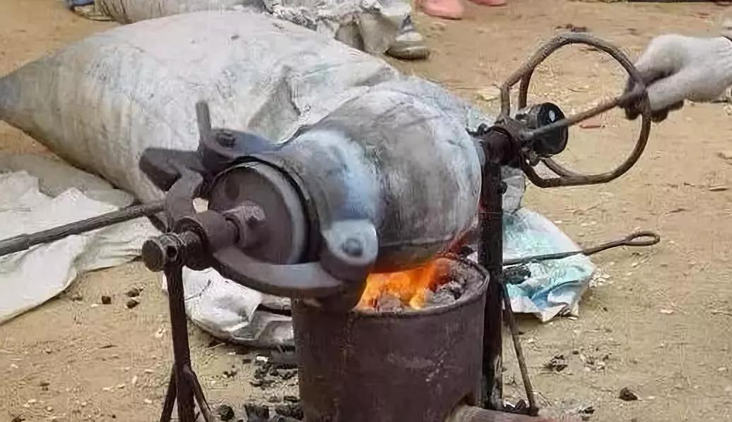 30张珍贵的老照片,47张绝版老相片