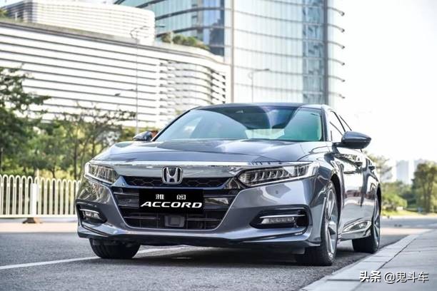 十代半雅阁混动锐尊版测评,十代雅阁混动锐酷版测评