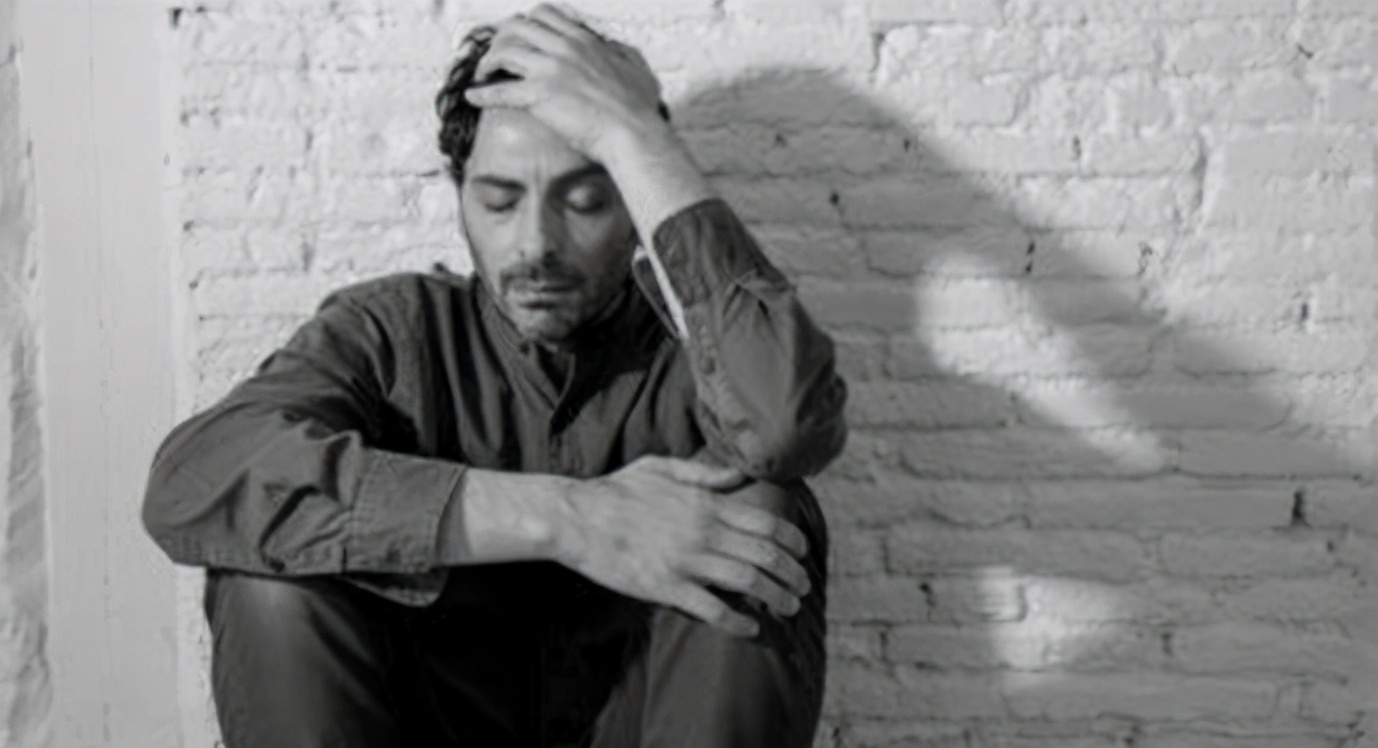 50多岁男性经常多梦失眠,60多岁男人晚上失眠是更年期吗