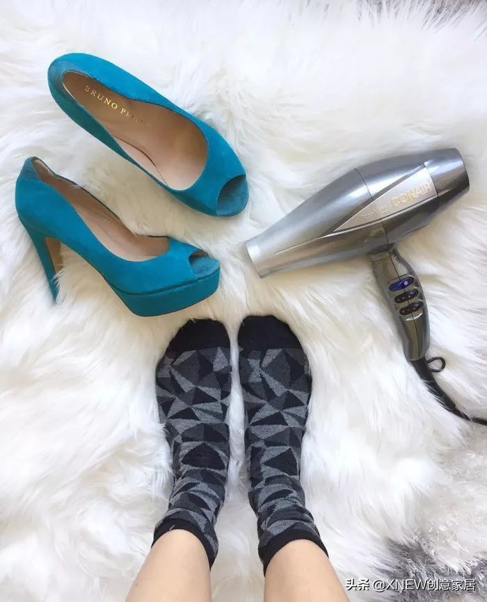 买的新鞋磨脚后跟如何处理,新鞋买小了磨脚挤脚怎么办