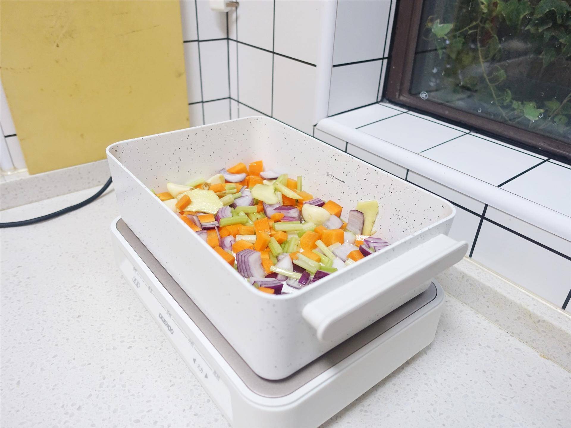 大宇料理锅测评,大宇daewoo聚嗨锅料理盘