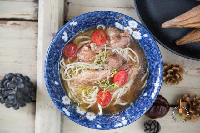 面条怎么做才最好吃又简单,如何做出好吃的面条简单又方便