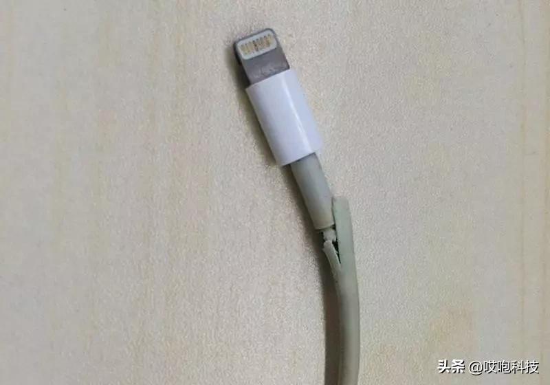 去苹果店买的iphone会不会是假的,新买的iphone注意哪些细节