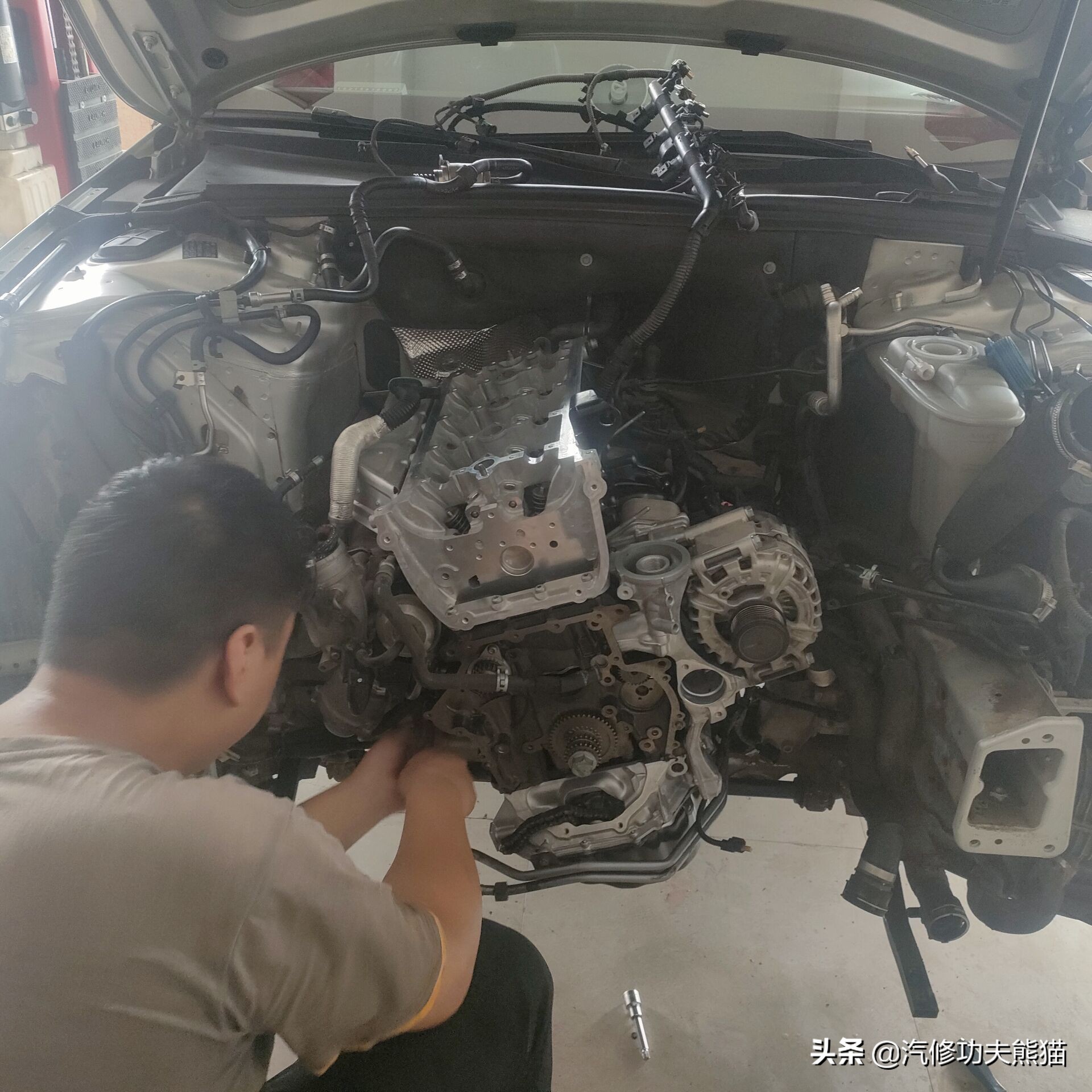 奥迪a4l治理烧机油,a4l奥迪烧机油怎样查