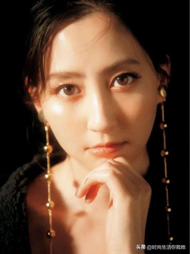 如何化好新年开运妆,本命年新年的开运妆发型