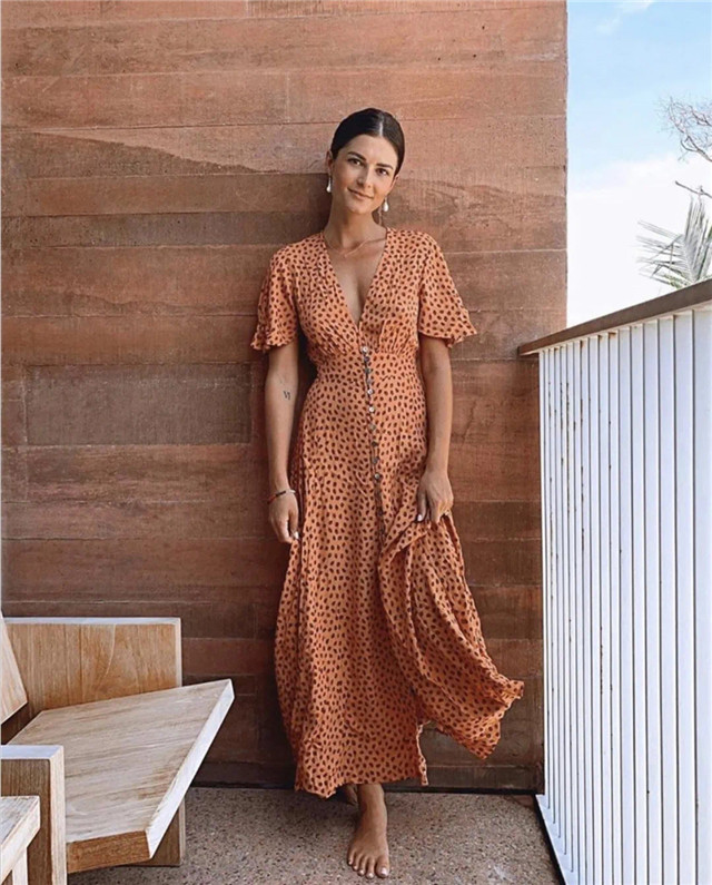 萝卜腿女生穿搭技巧,萝卜腿该如何穿裙子