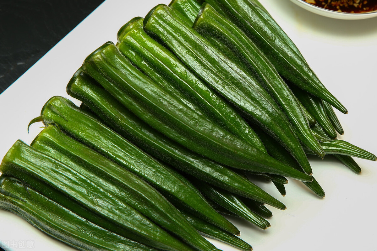 宝宝不爱吃菜跟肉怎么办,孩子喜欢吃肉不吃蔬菜怎么办