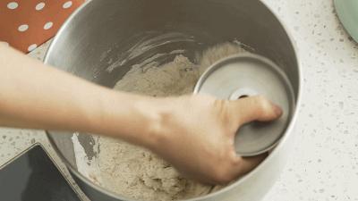 香酥油条的配方和做法过程,第四代香酥大油条配方