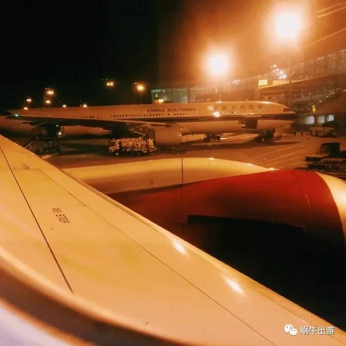 飞机绕地球一圈的纪录,绕地球飞行100圈