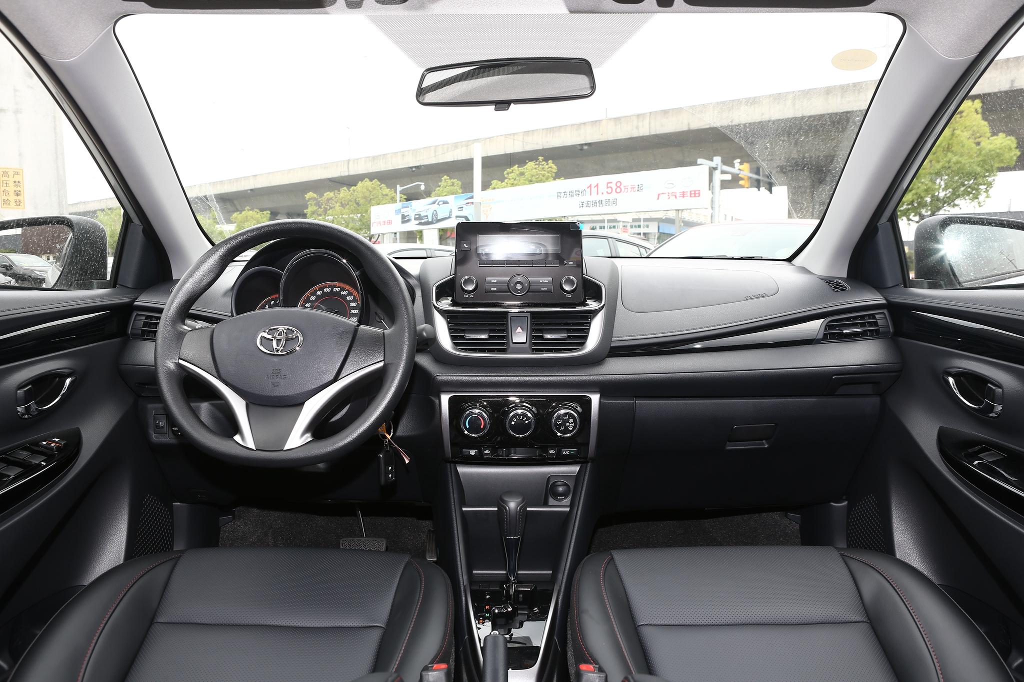 这二款日系耐用低价代步车，空间大油耗低，停车也方便养车也低廉