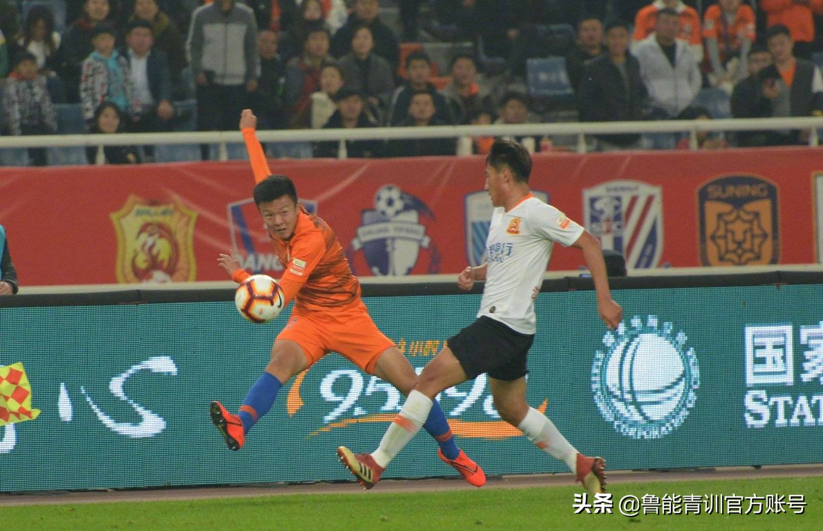 鲁能青训刘愚完整视频,鲁能小将刘愚进球视频