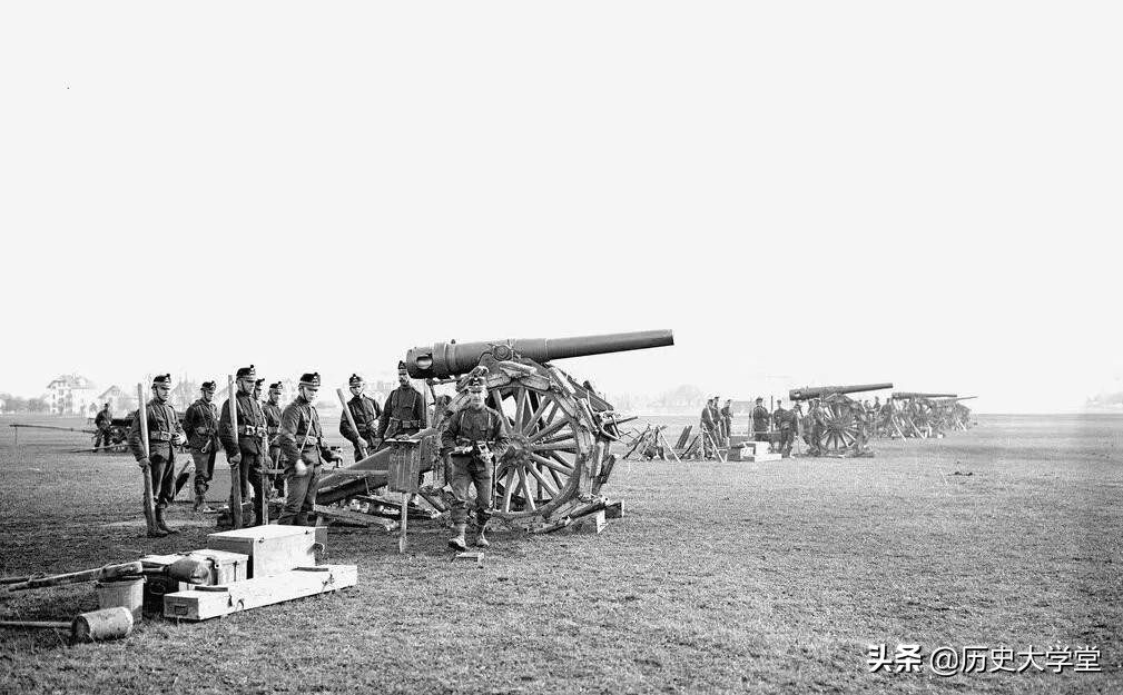 夹在欧洲各国中间的瑞士,为何几百年来没被打破“中立”的地位