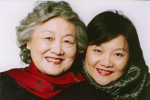 名门痞女洪晃的人生,名门痞女洪晃外公