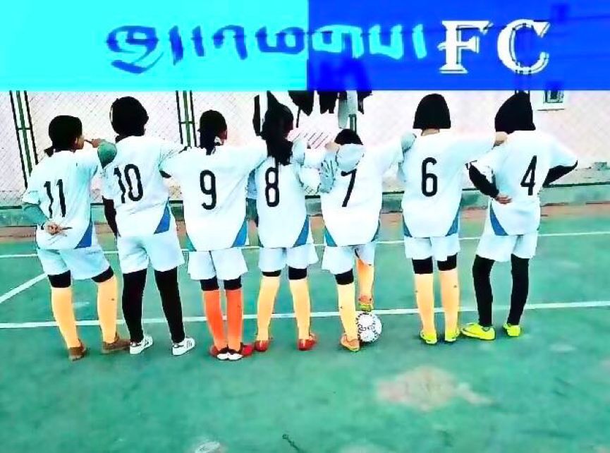 由于南开没有女足，所以她选择加入男足……