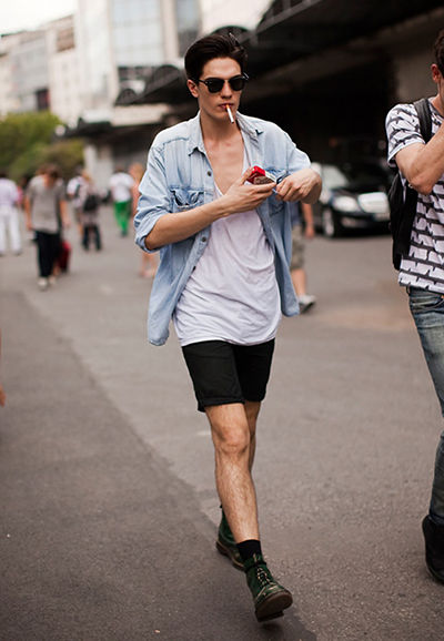 夏天穿什么短裤男生最帅,男生夏天穿短裤如何好看