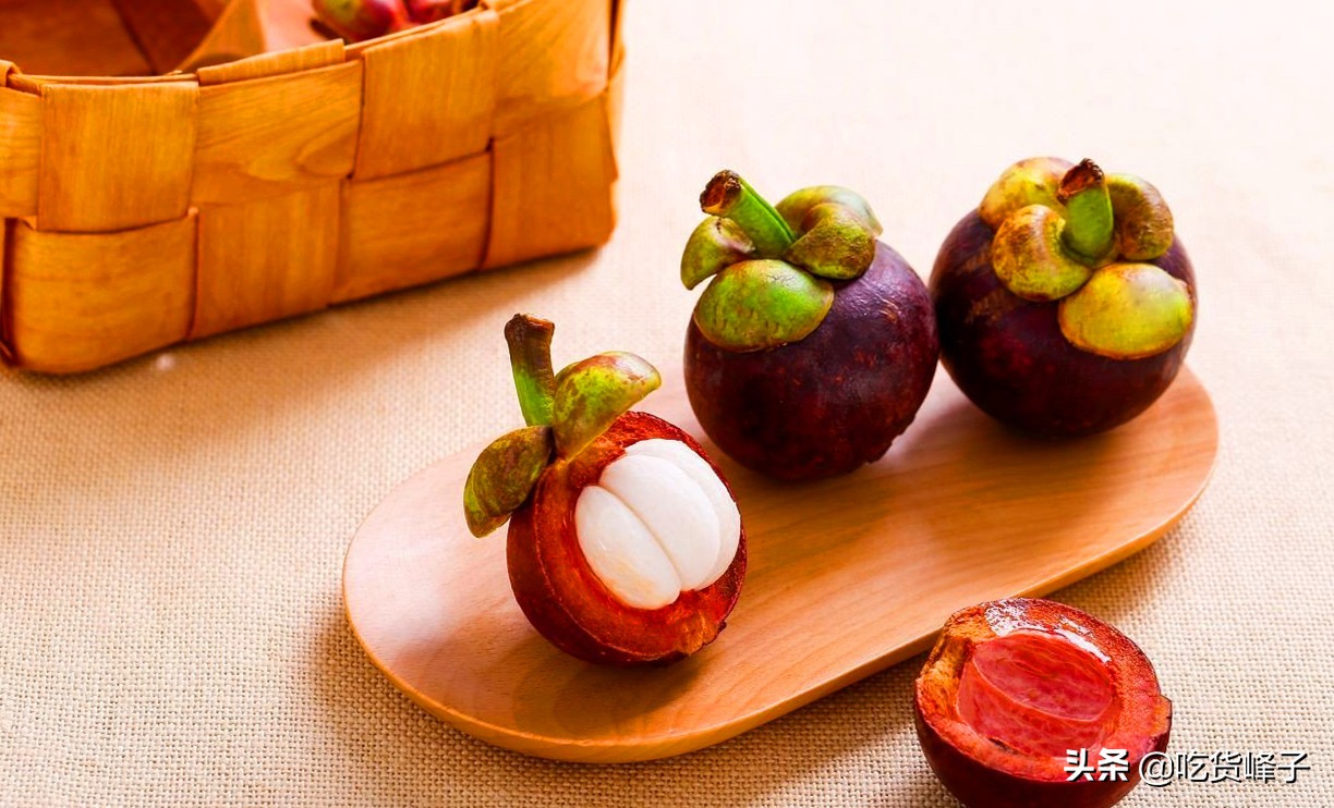 我叫山竹，迫不得已卖那么贵，其实我浑身都是宝，家家户户都需要