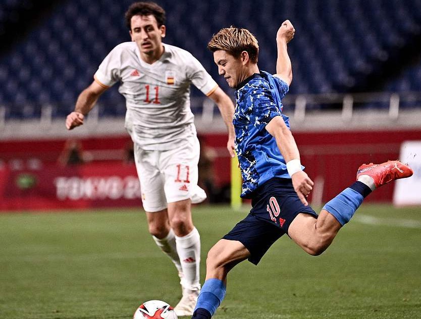 日本国奥热身1-1战平西班牙,中国男足0比3不敌日本国奥