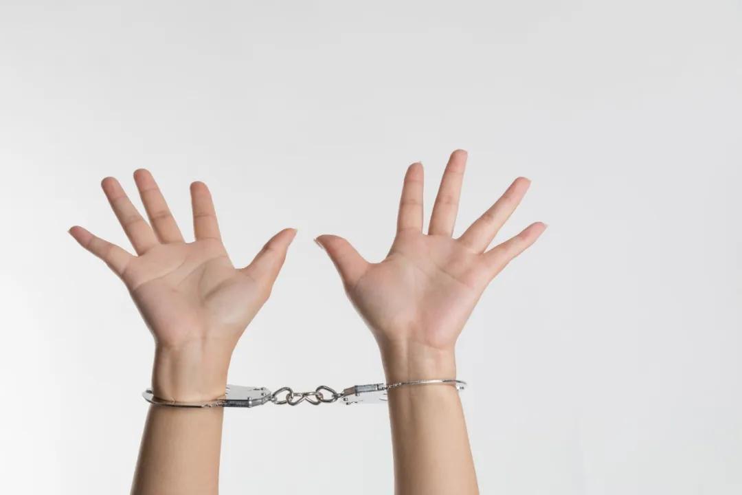 要毁掉孩子只需一个手机,毁掉孩子只需给他手机