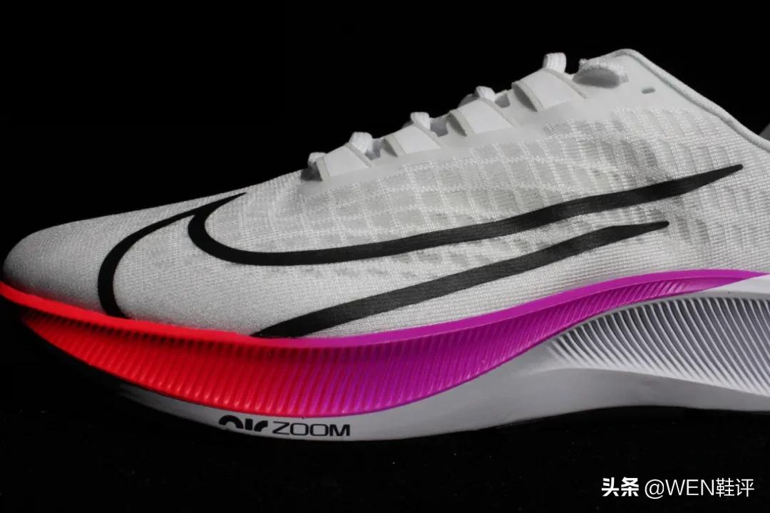 飞马跑鞋适合人群,飞马跑鞋哪个最薄最透气