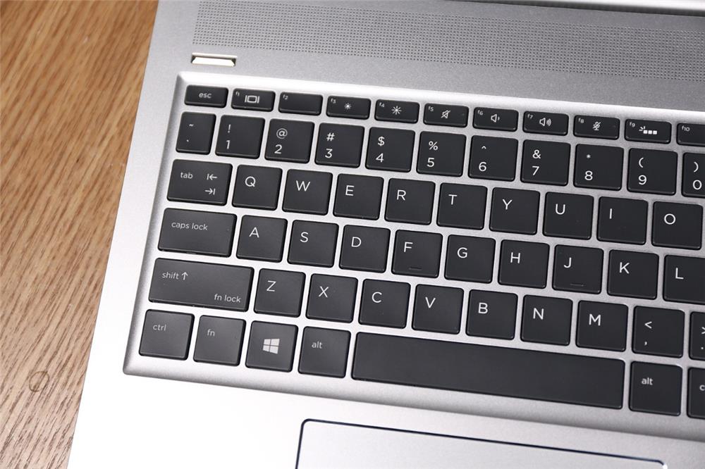 mx250满血版和残血版,惠普战66六代2023酷睿游戏测评