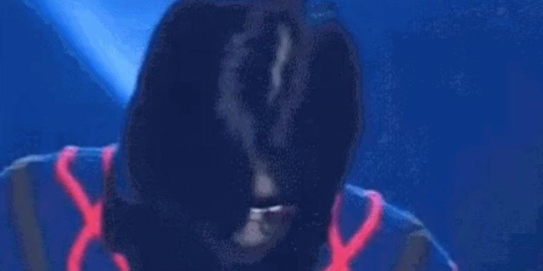 王菲谢霆锋世纪大复合大牵手图片,王菲牵谢霆锋经典瞬间