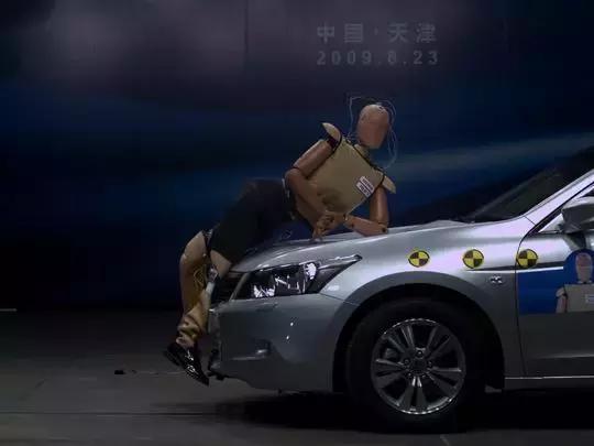 本田雅阁安全碰撞,本田雅阁安全吗