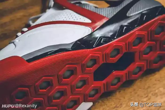 姚明亲签球衣有标准吗,姚明球衣亲签