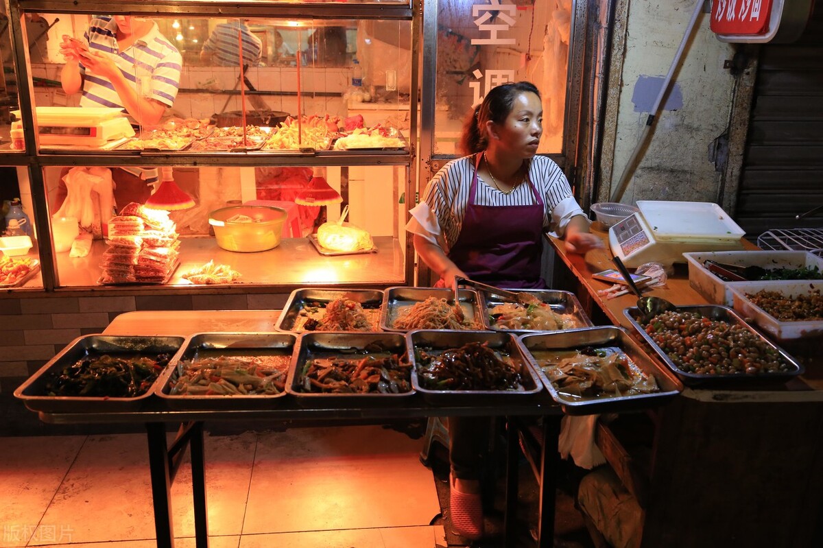 40种凉菜菜谱摆摊凉拌菜绝密配方,摆凉拌菜摊需要多少种凉菜