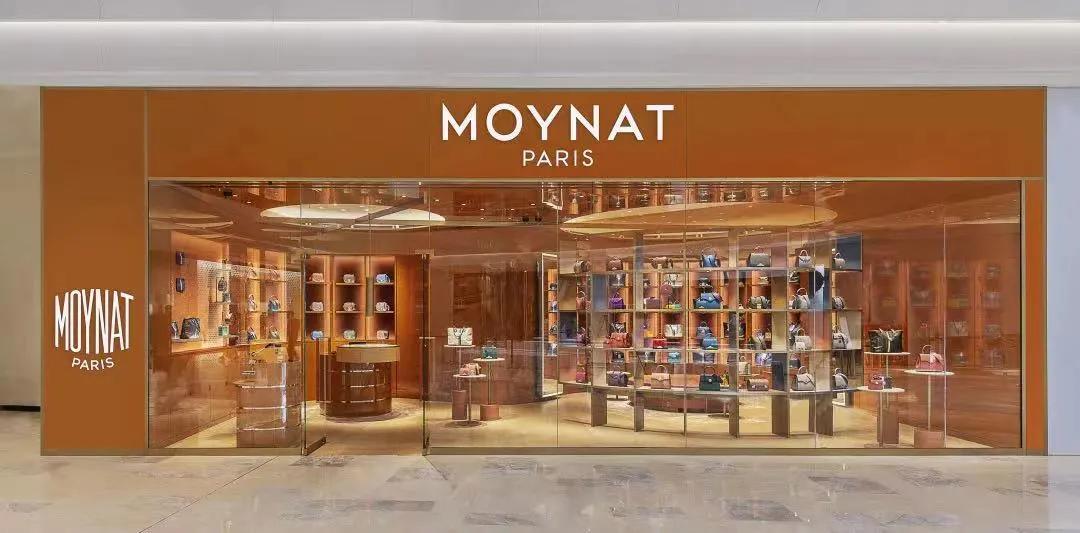 武汉恒隆广场奢侈品牌,武汉恒隆广场算顶级广场吗