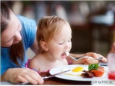 孩子口臭是否是积食了,孩子口臭分析