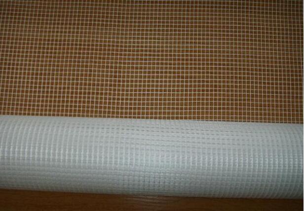 新房装修墙面大白开裂是怎么回事,装修一年的新房子墙面开裂正常吗