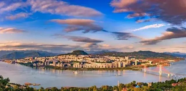 云阳下一个商圈,重庆云阳发展风貌