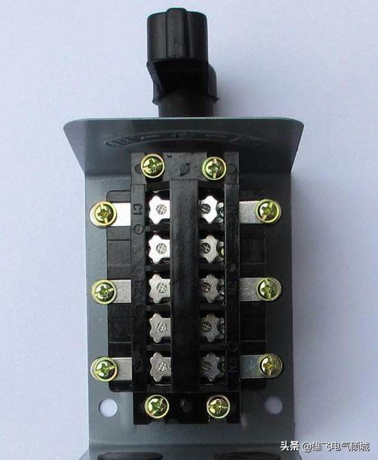 简单轻松学电气安装,简单学电工