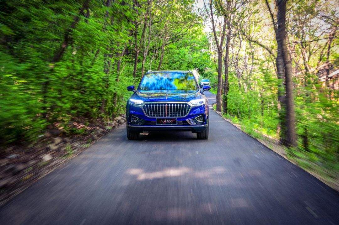 30万出头质感功能都配齐的suv推荐,高颜值动力强10万元家用suv就选它