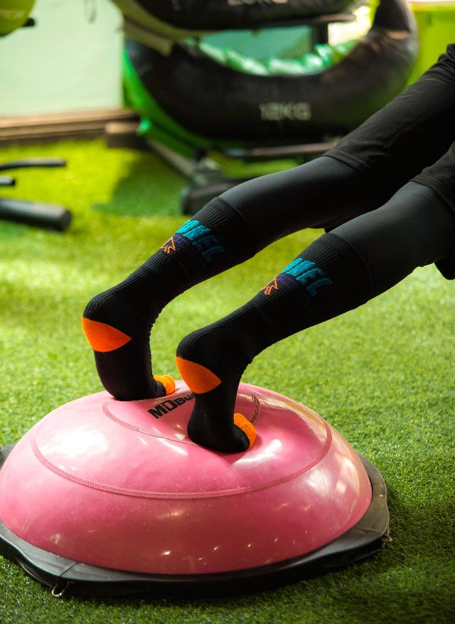 足球袜与训练袜的区别,足球袜和足球袜怎么选