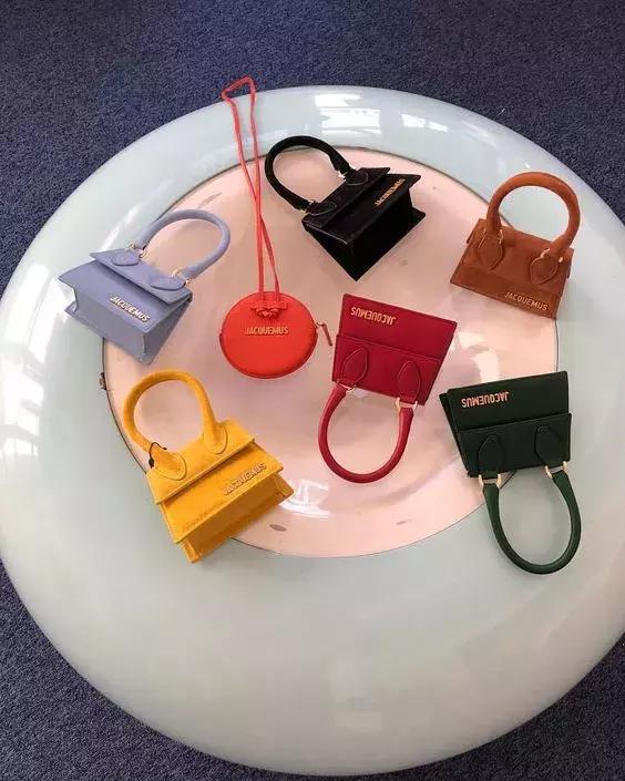 女生第一个大牌包买什么合适,人生第一只名牌包怎么选