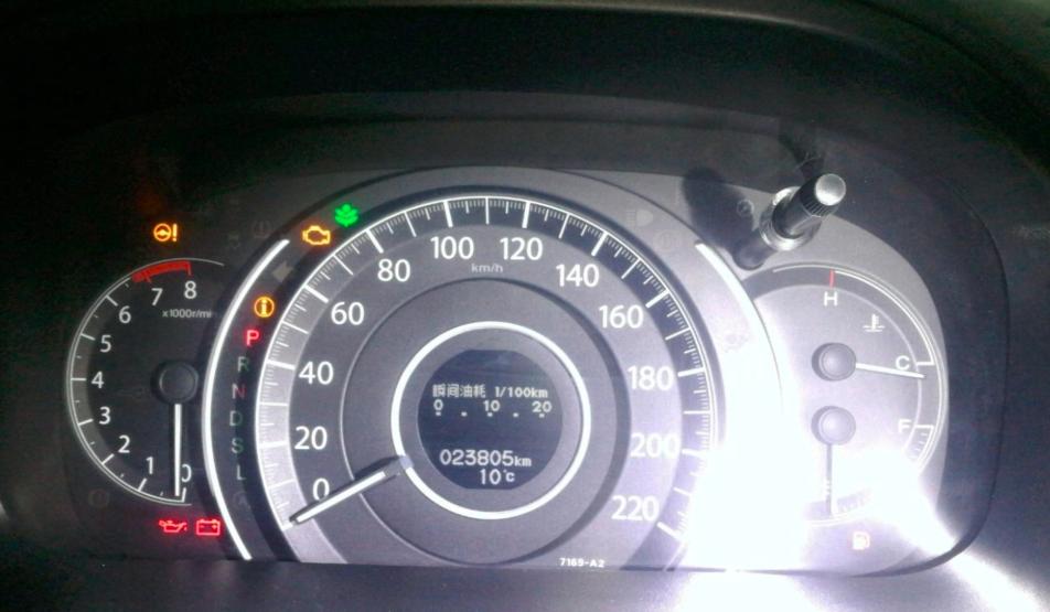 本田CR-V中控台出现异响，车主先别慌，这里有2个解决方案