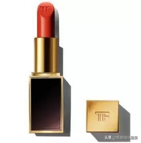 涂口红了就显得脸平,涂了口红是不是更有女人味