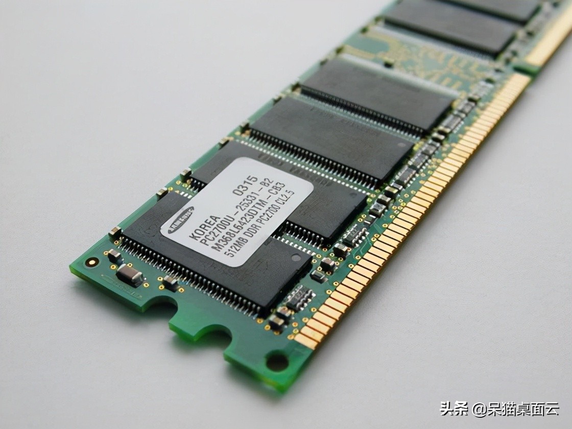 购买过渡显卡需要注意什么 (新手买显卡需要注意什么细节)