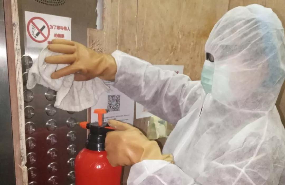 天一物业：业主的健康，天一的坚守。防疫一线，护卫家人生活