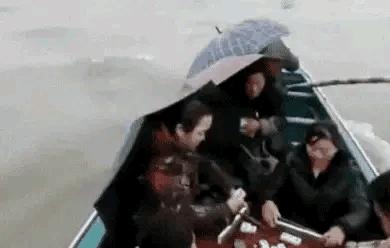 把中间的门店租下来取什么名字好,租下门面不知道取什么名字