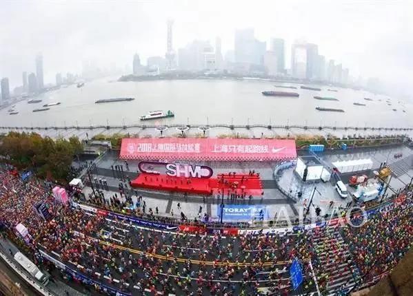 洛杉矶3万人马拉松,洛杉矶万人马拉松比赛