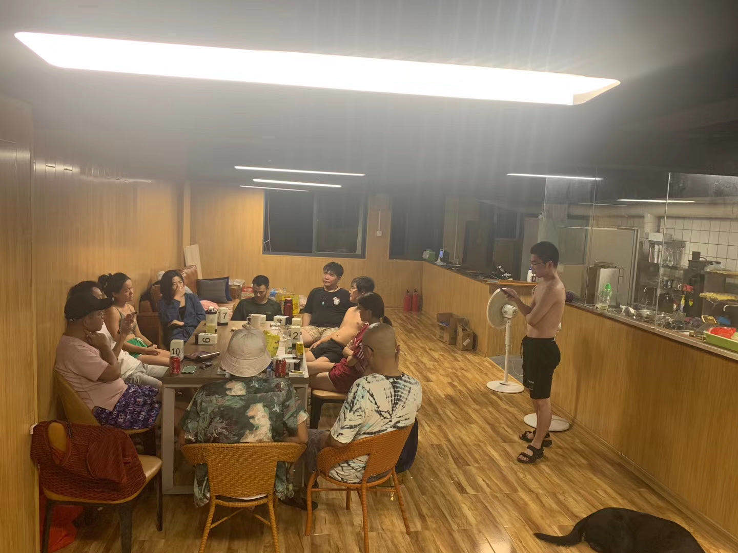 一年一轮回，百万欠款再创业又入坑？