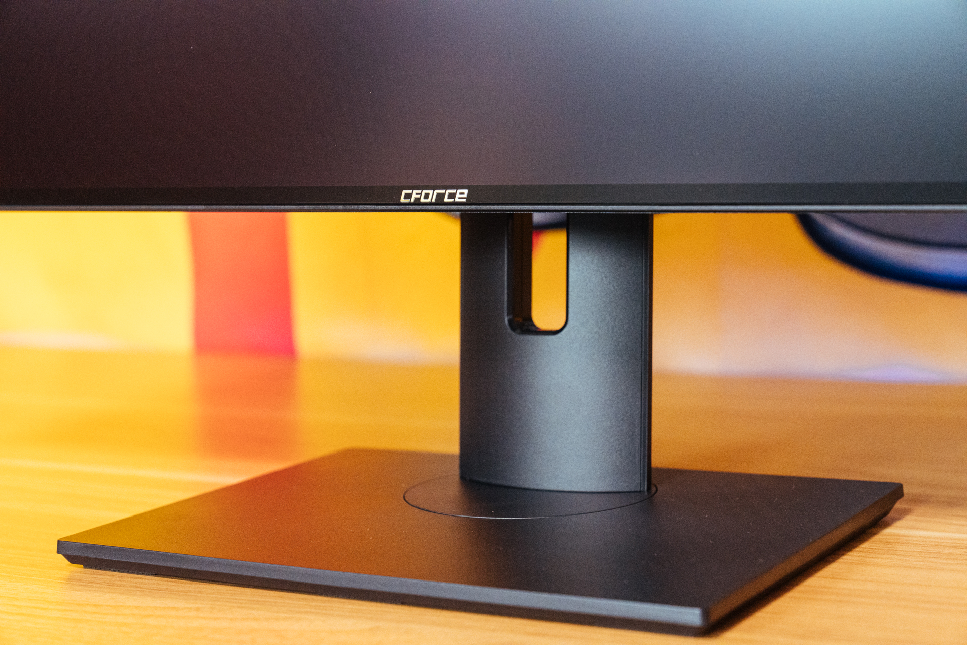 switch鏄剧ず鍣╟force,鏀寔switch涓绘満妯″紡鐨勬樉绀哄櫒