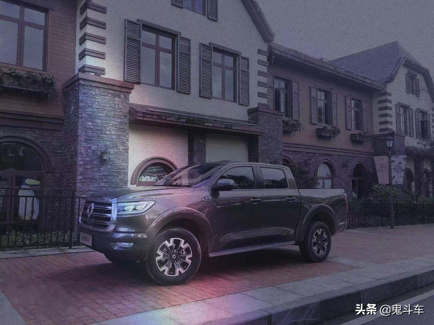 看似公交车驾似越野车长城炮深度试驾到底是好是坏