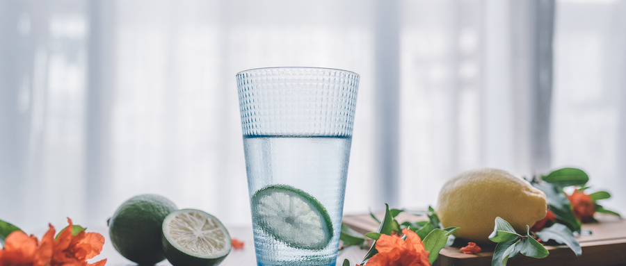 为什么杯子会有异味怎么解决,杯子用久了有异味怎么办