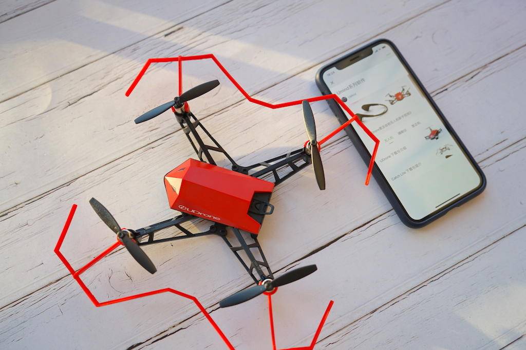 UDRONE意念无人机,科技圈无人机测评