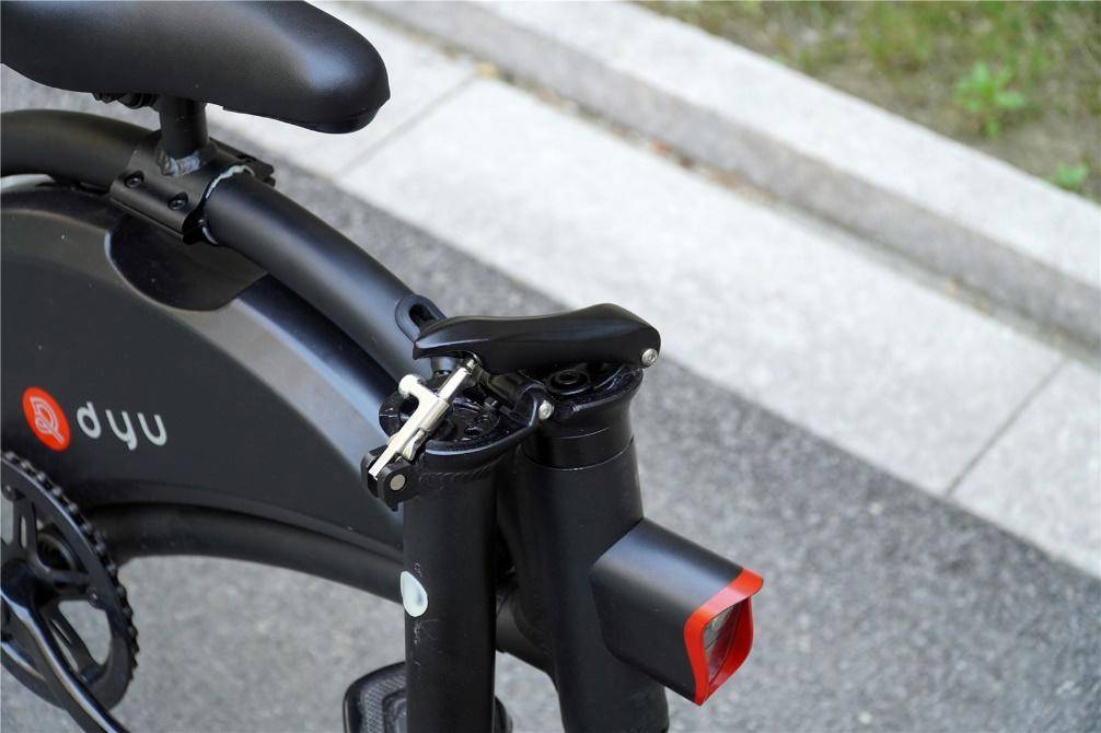 窃格瓦拉最震撼的视频,窃格瓦拉偷车视频