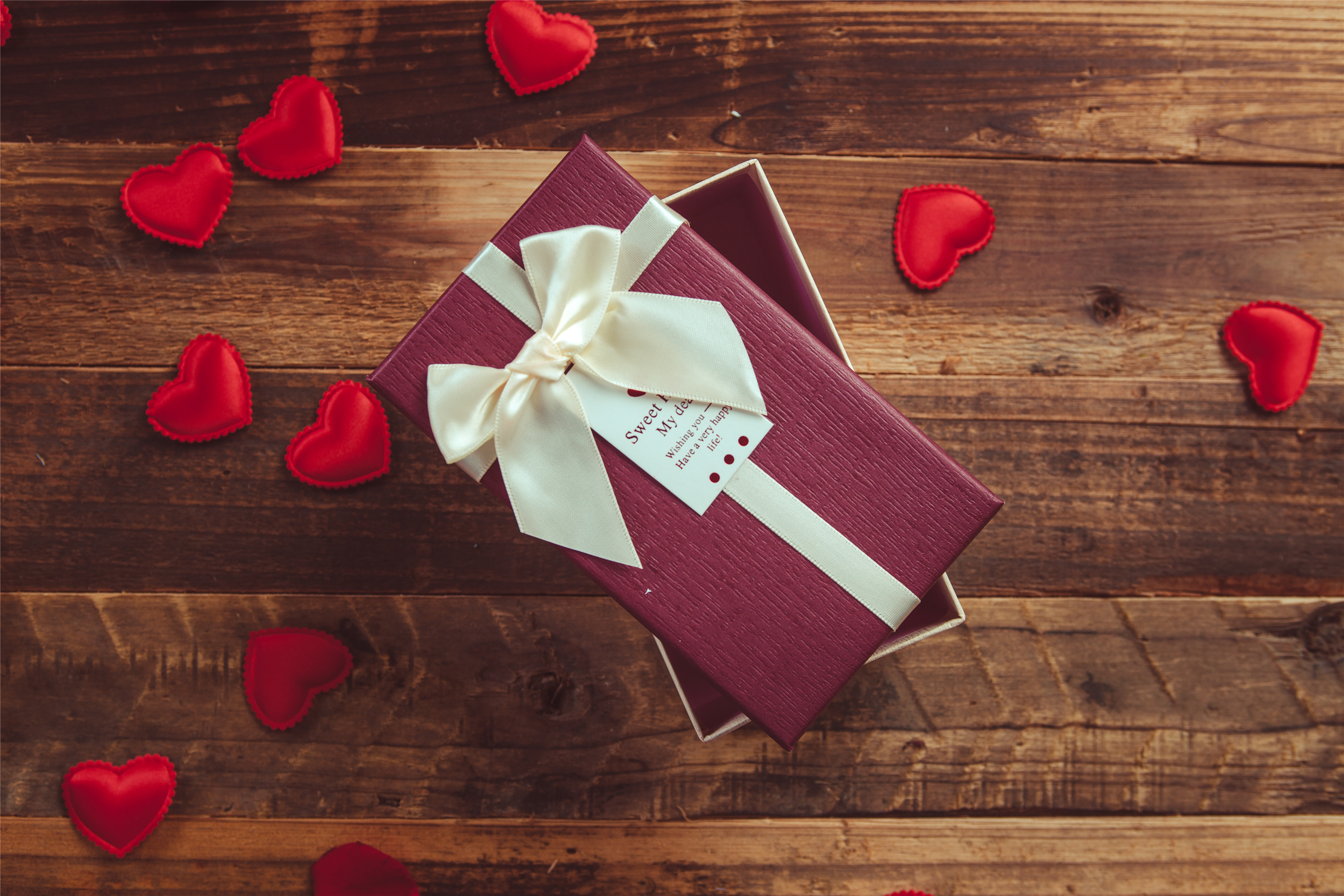 从心理学角度如何让一个人喜欢你,教你四个方法让男人理你